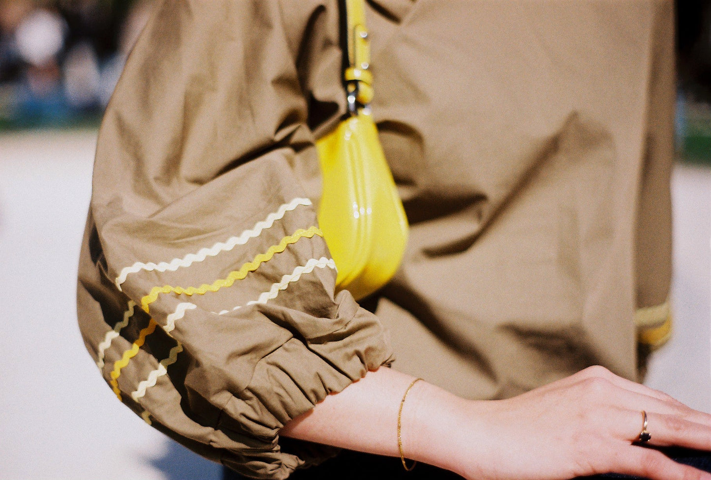 Détails de la blouse Giulia moka - Carlisfrance, made in France