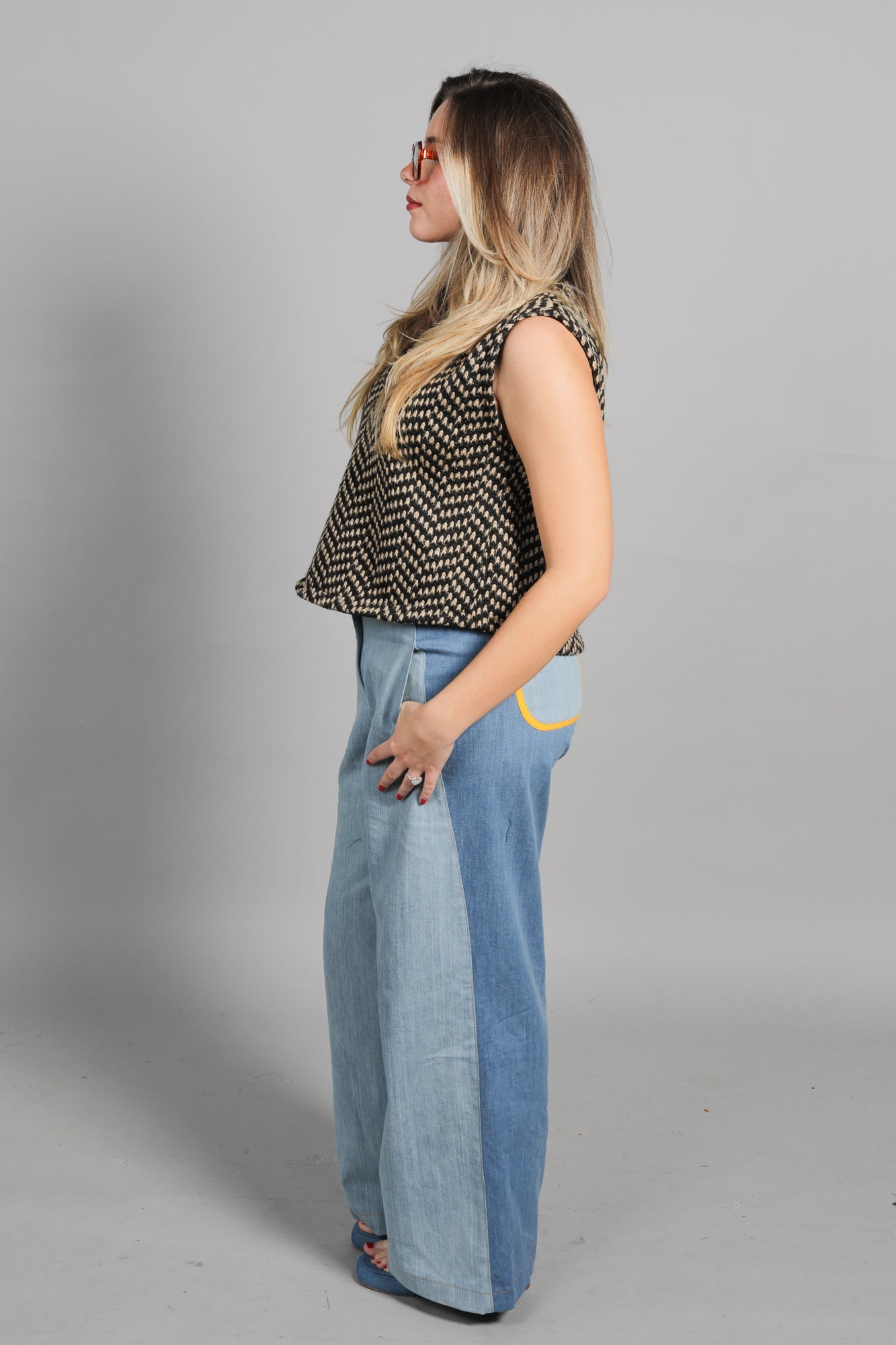 Pull Sans Manches Café in Paris -Laine Premium - carlisfrance