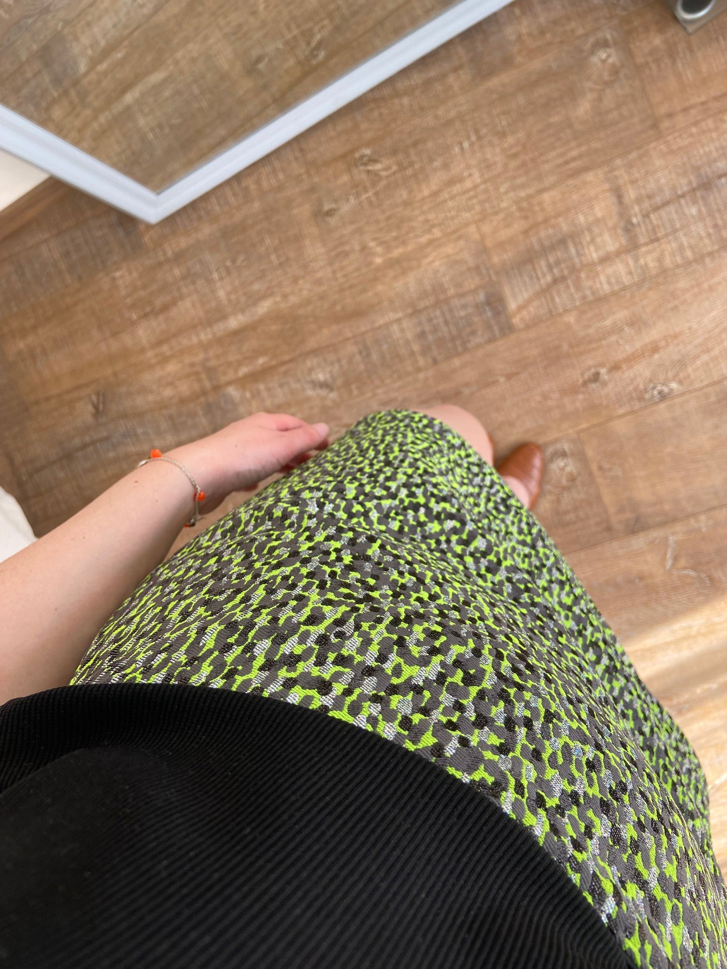 détail du tissu lurex jupe Soho made in France