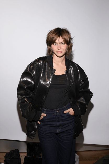 Blouson bomber doré femme tendance, coupe oversize en néoprène, Made in France.