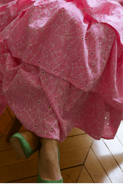 La Sevillane robe longue en broderie anglaise, tissu italien, confection française
