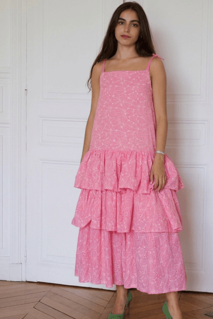 Édition limitée : Seuls quelques exemplaires de la robe longue La Sévillane sont disponibles. 100 % Made in France