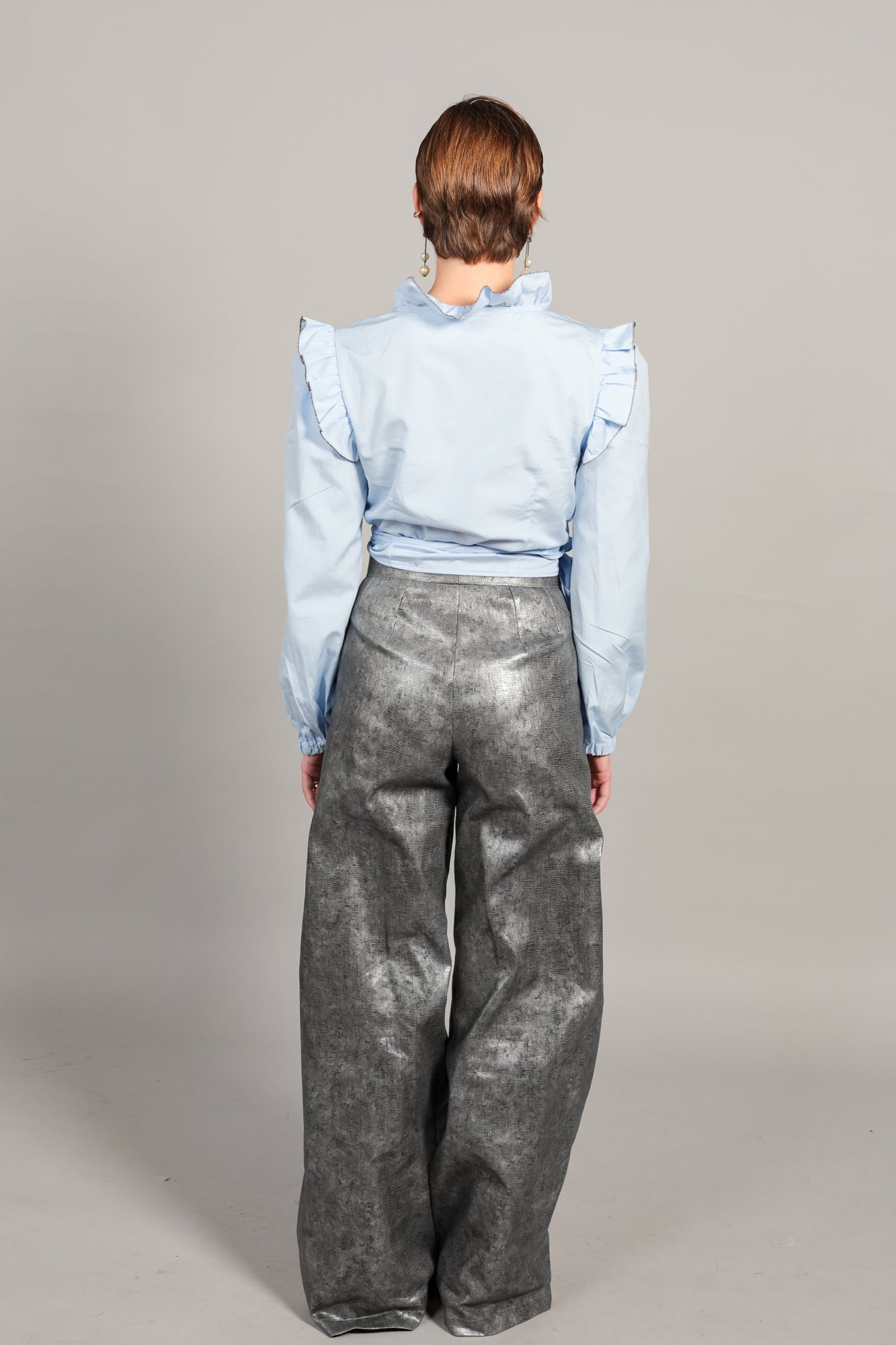 Pantalon Cow Girl, denim enduit argenté - carlisfrance