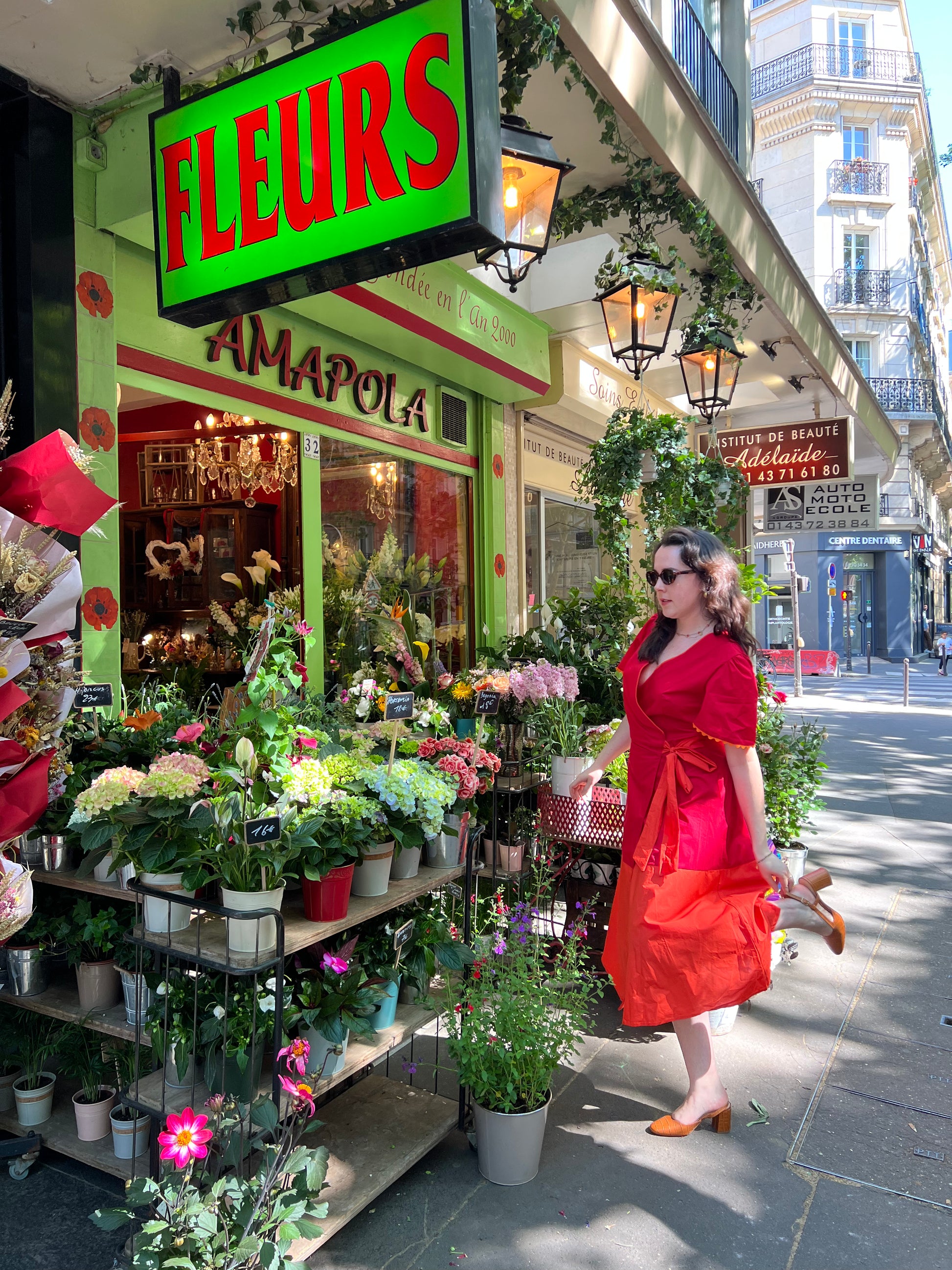 robe createur francais  en coton rouge et orange