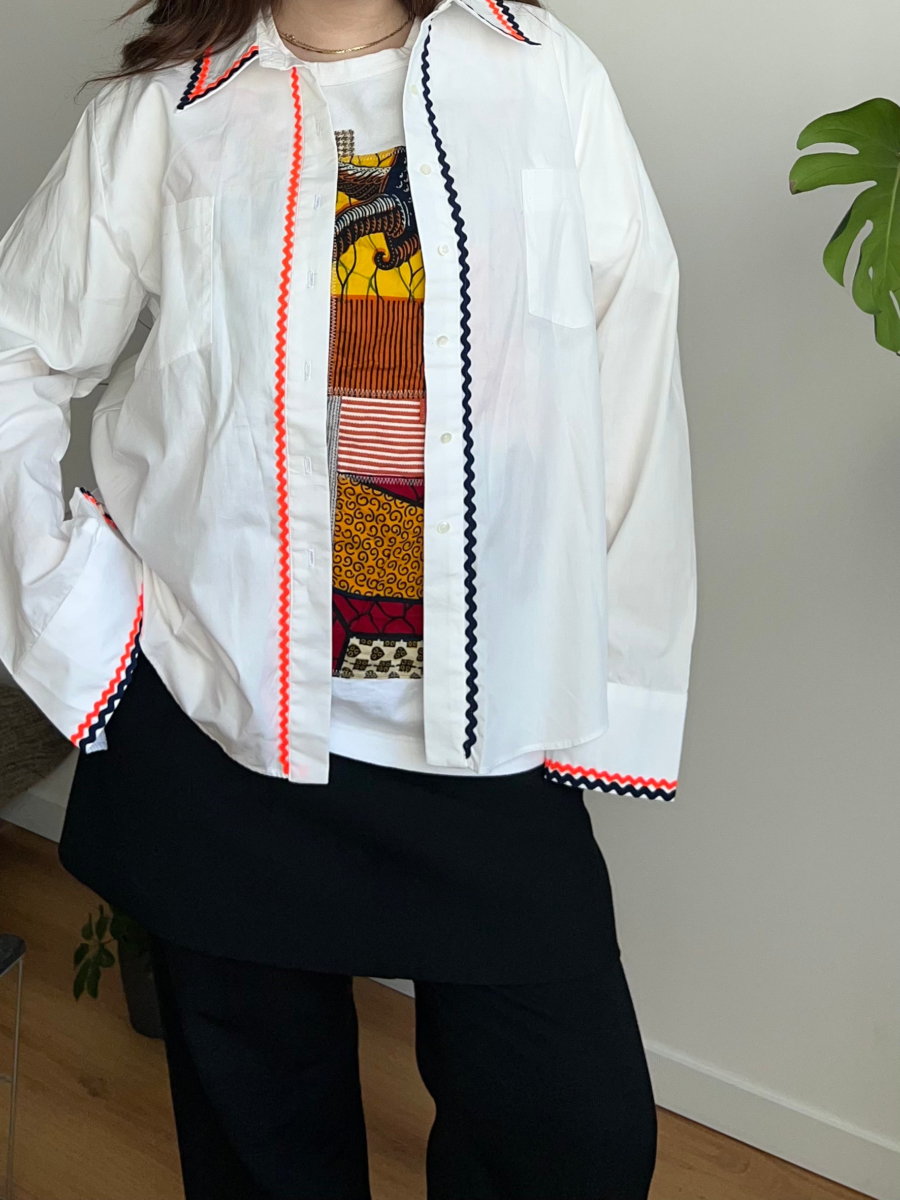 Chemise faite en France en coton avec des croquets